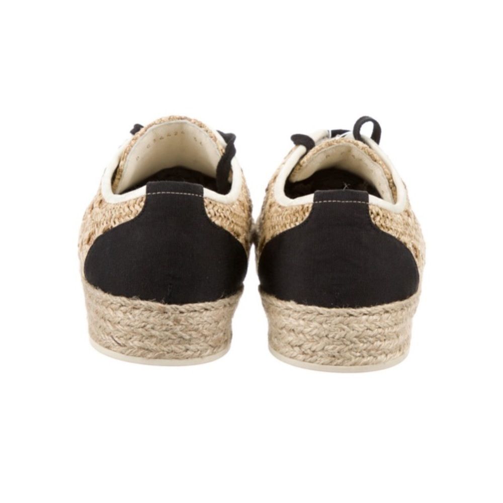 CHANEL 2019 Interlocking CC Logo Espadrilles 39EU - Picture 4 of 4